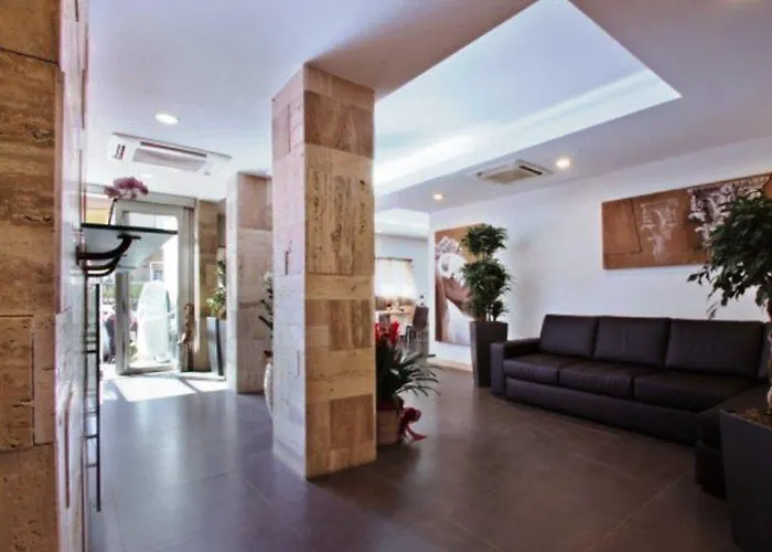 Gravina San Pietro 3* Roma